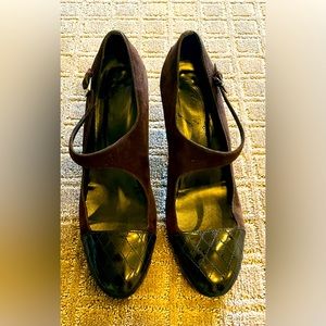 Tod's brown suede and patent leather women's pumps (size 9.5)